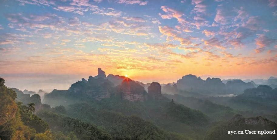 韶关丹霞山文旅综合体项目开工 将世界级旅游资源打造成世界级景